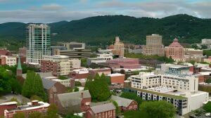 Where to Stay in Asheville, NC: Top Places for Solo and Family Travelers